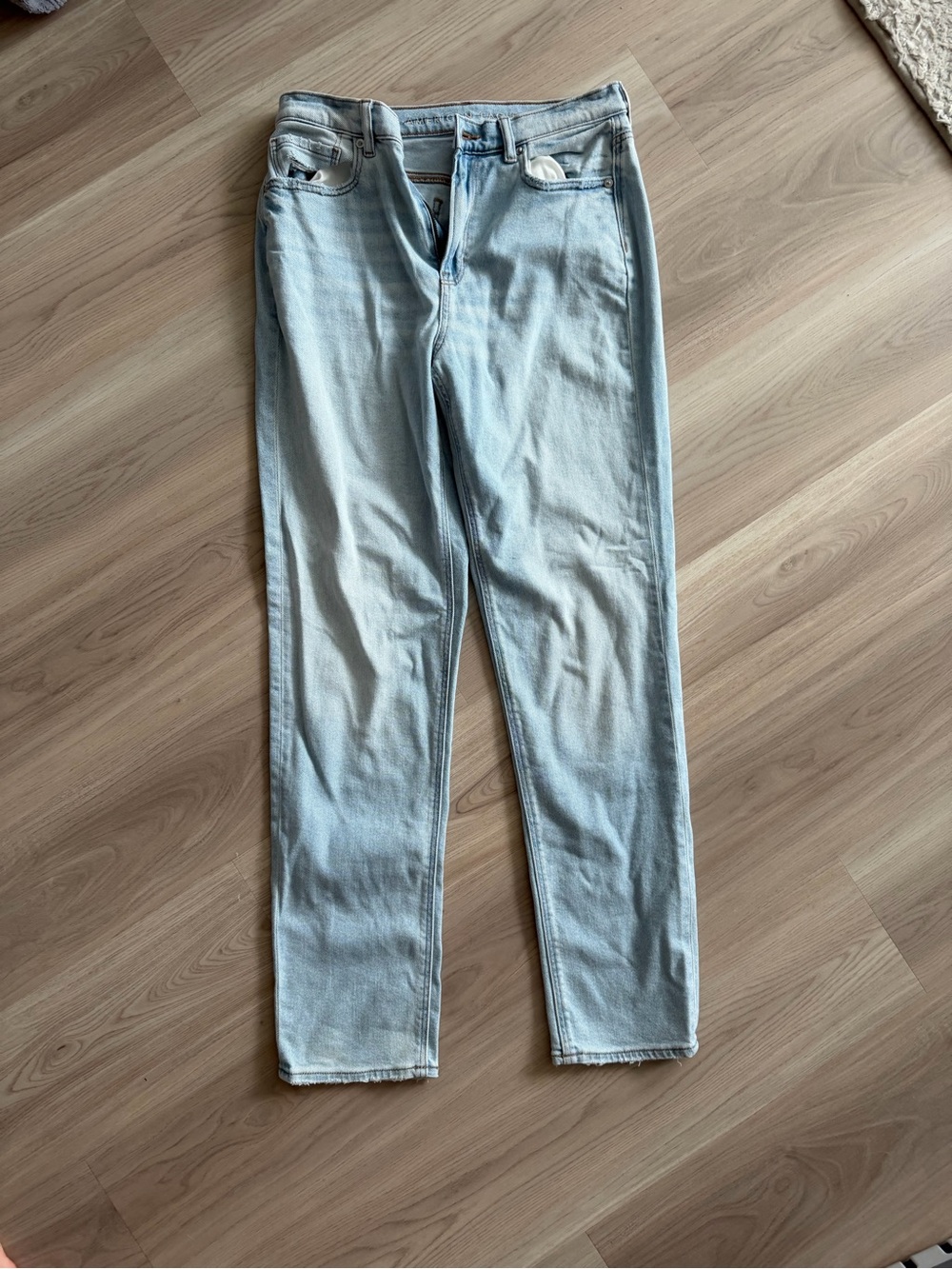 American Eagle Outfitters Light Blue Straight Leg Jeans